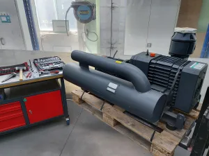Busch MI 1502 BV Klauen-Vakuumpumpe